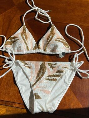 NWOT all sequin bridal Shower bikini by Victoria Secret M set